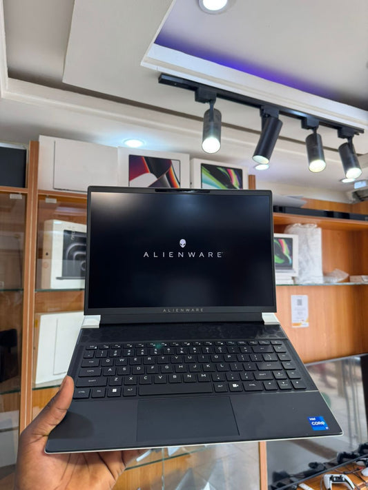 ALIENWARE x14 R2 – 13th Gen Intel® Core™ i7 | RTX 3060 | 1TB SSD | 16GB DDR5 | 165Hz FHD Display